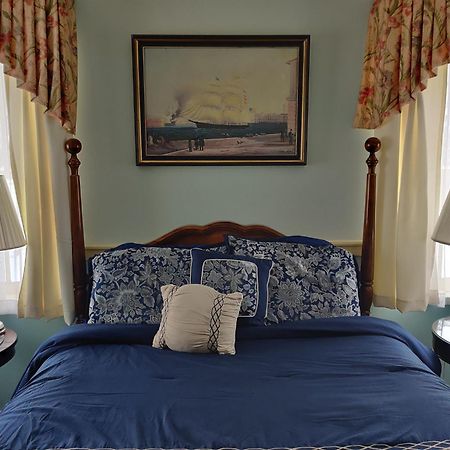 Montague Inn Bed & Breakfast Saginaw Eksteriør billede
