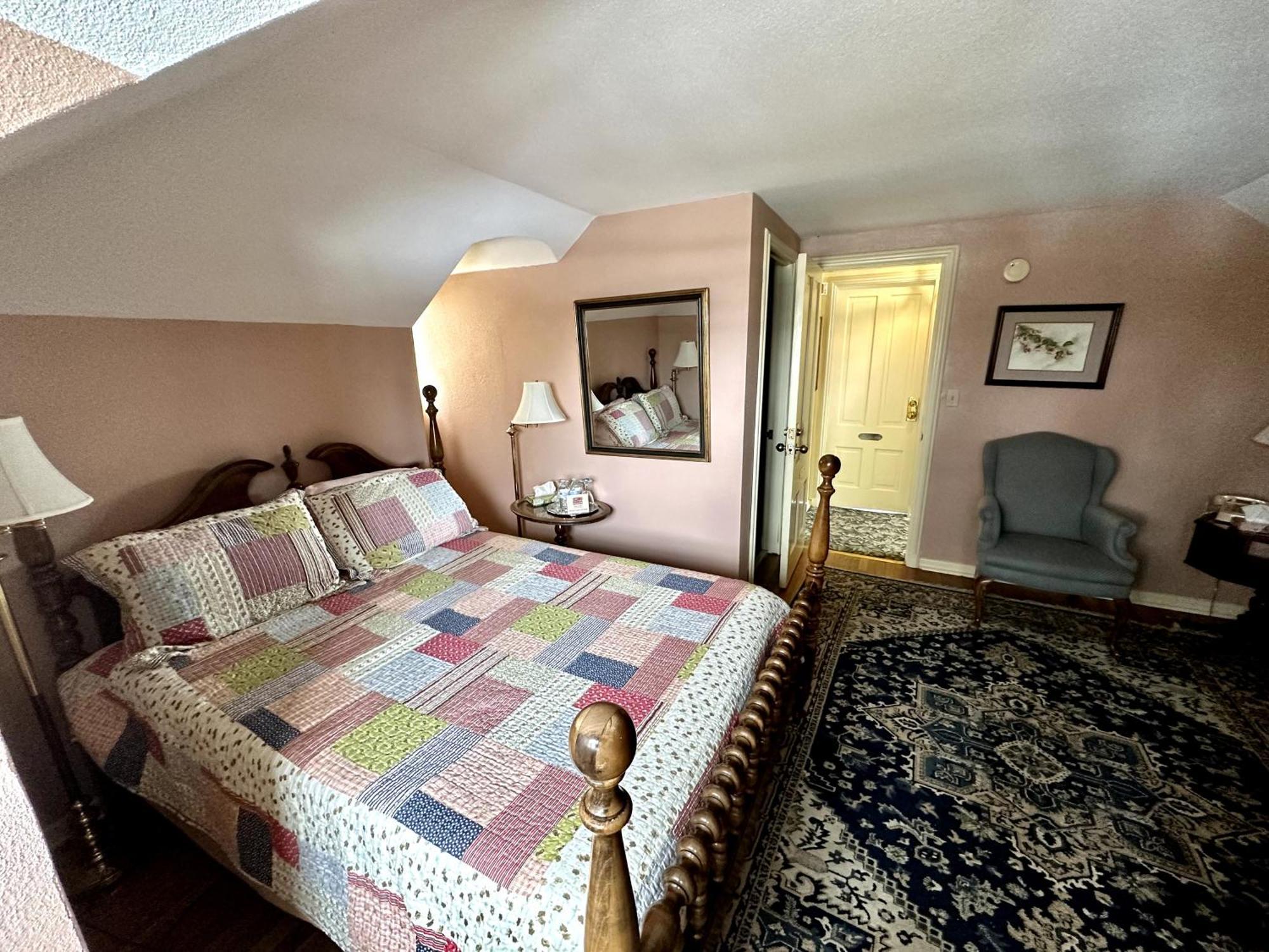 Montague Inn Bed & Breakfast Saginaw Eksteriør billede