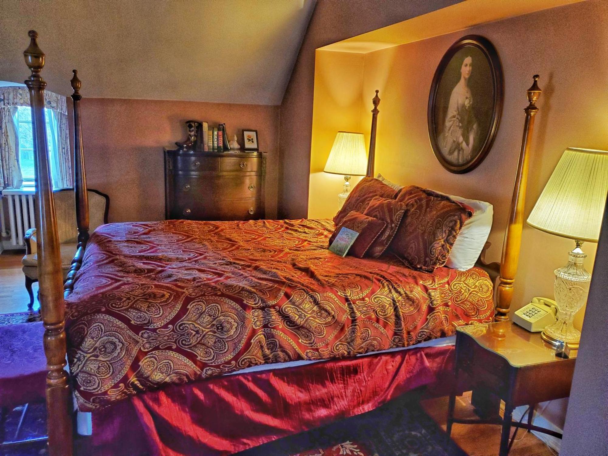 Montague Inn Bed & Breakfast Saginaw Eksteriør billede
